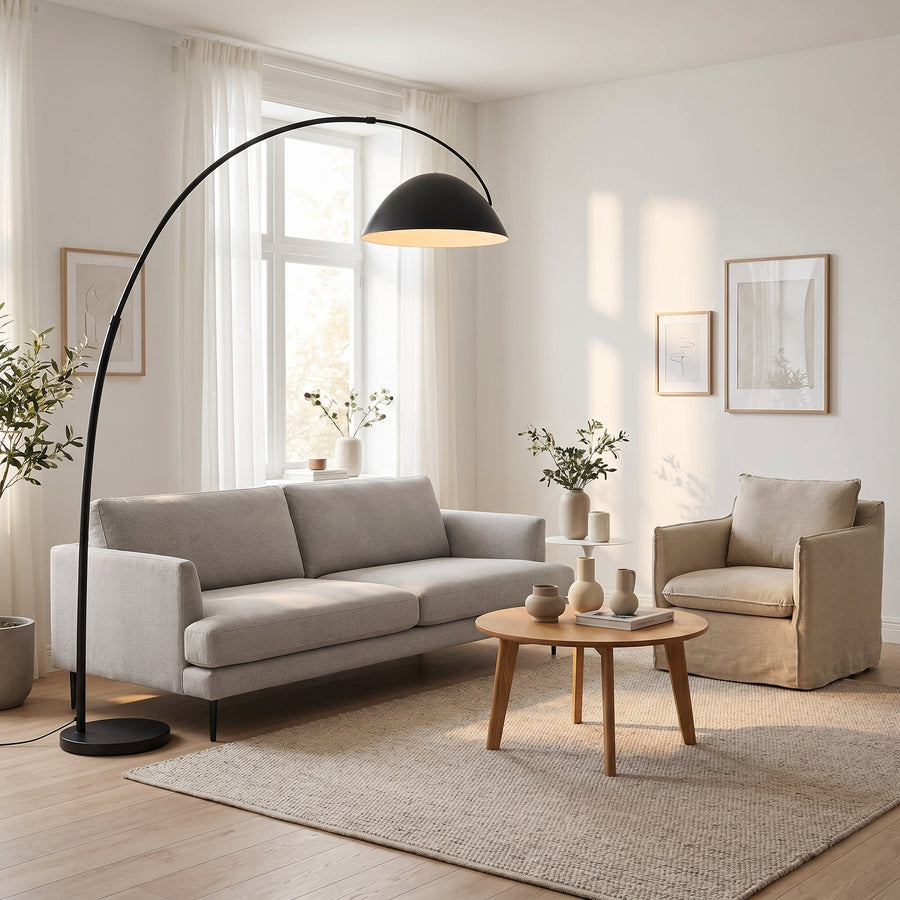 Lampadaire arc en métal noir à abat-jour dôme, vue 2