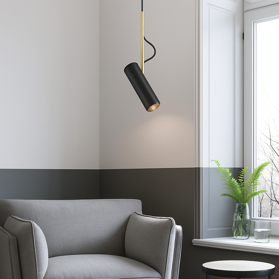 Suspension à spot orientable fixé au bout d'une tige en métal, couleur noir, vue 4